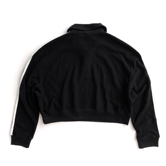 PINK Victoria's Secret Top Fleece Cropped Oversize Black w/ Stripe Logo Nwt - Picture 3 of 3